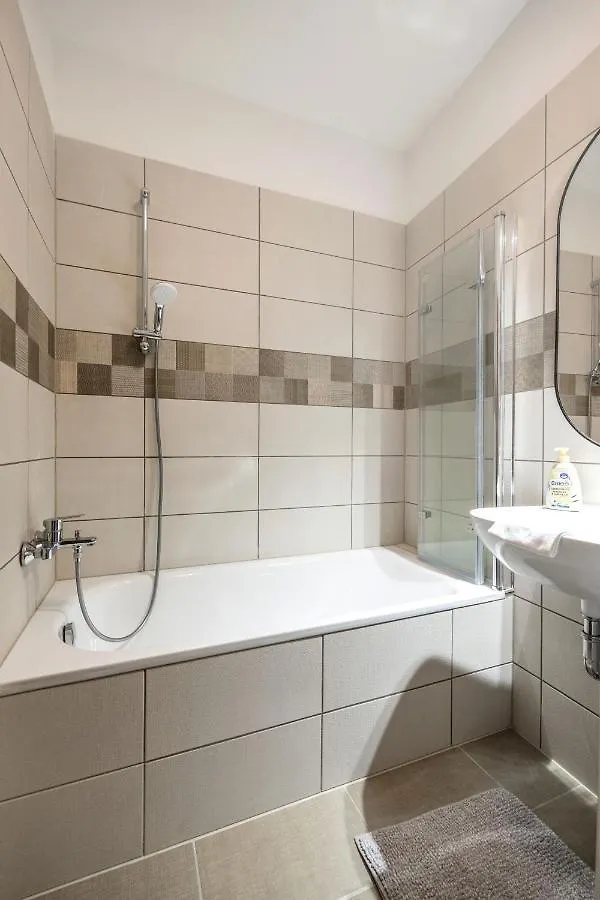 Walnut Tree Apartment Budapest